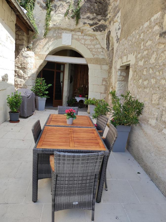 Le Manoir Des Roches Bed & Breakfast Bourre Exterior photo